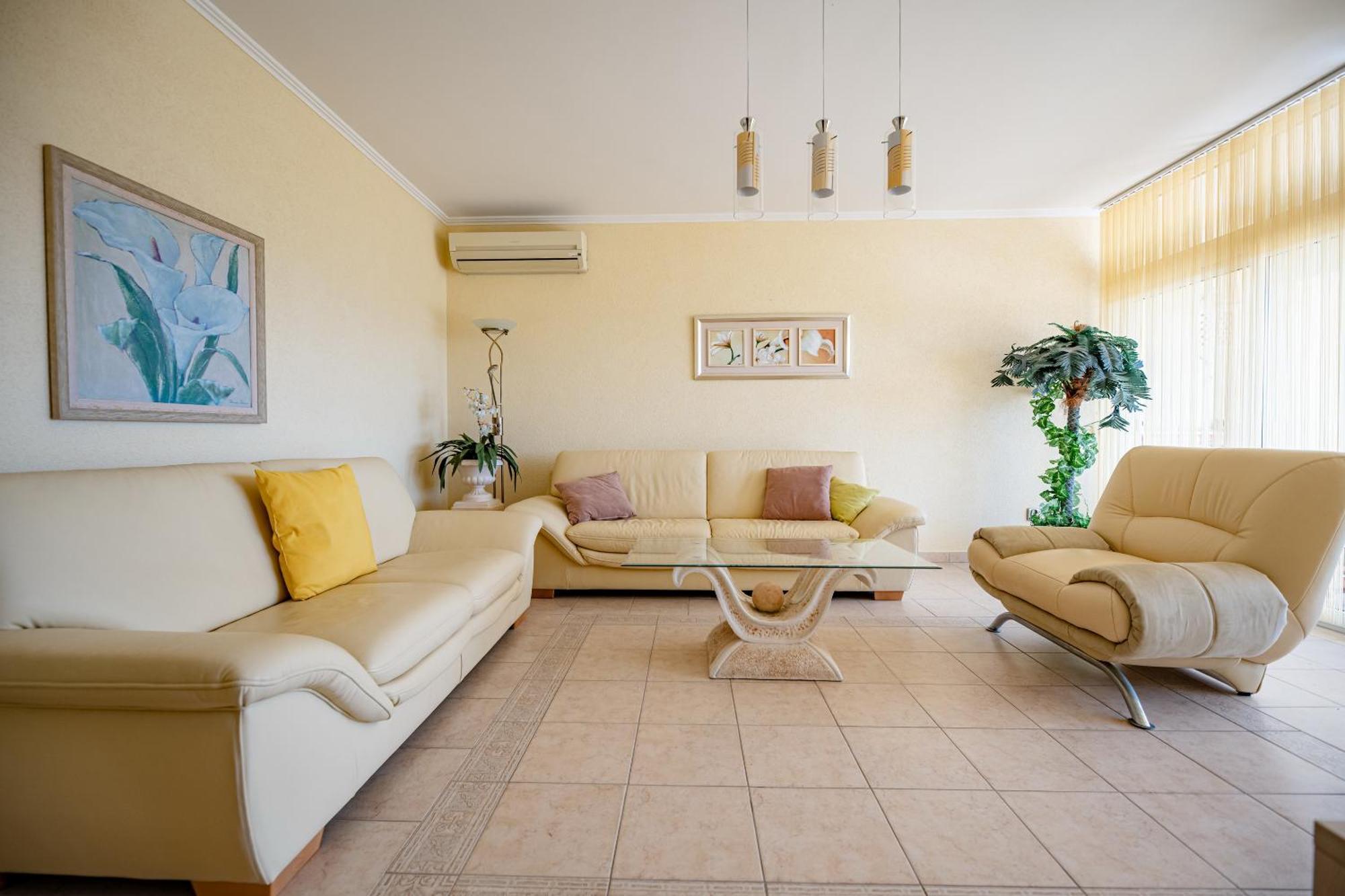 Sunsea Apartments Drage Bagian luar foto