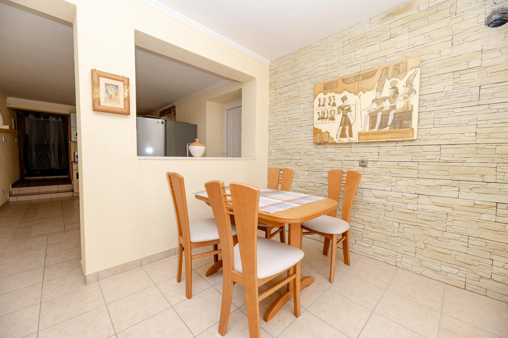 Sunsea Apartments Drage Bagian luar foto
