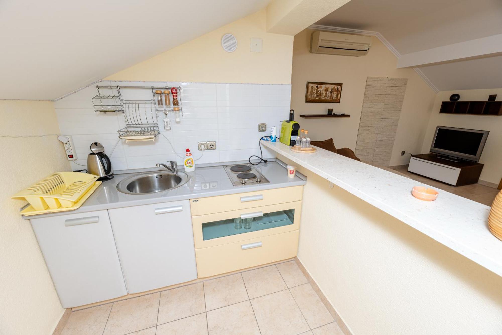 Sunsea Apartments Drage Bagian luar foto