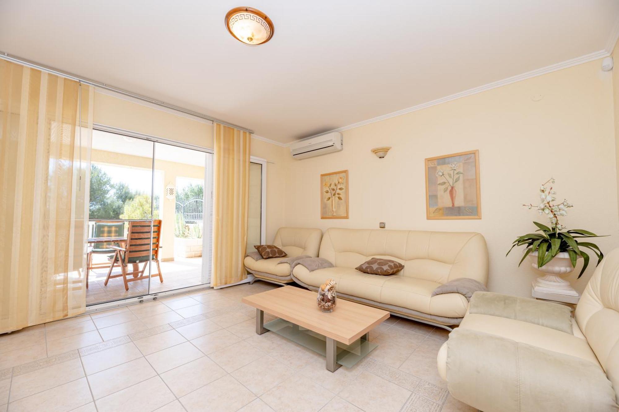 Sunsea Apartments Drage Bagian luar foto