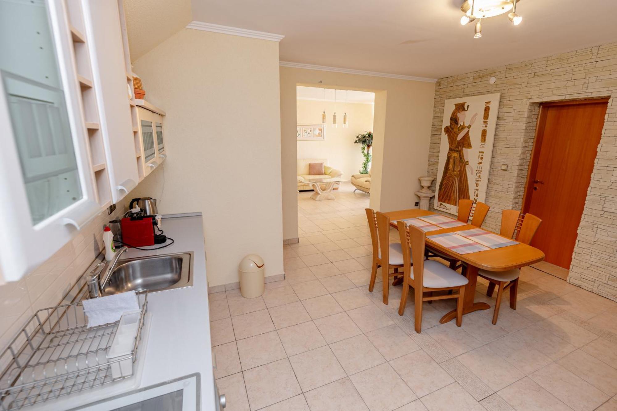 Sunsea Apartments Drage Bagian luar foto